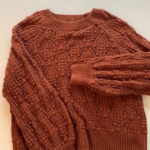 JUN & IVY brown sweater.